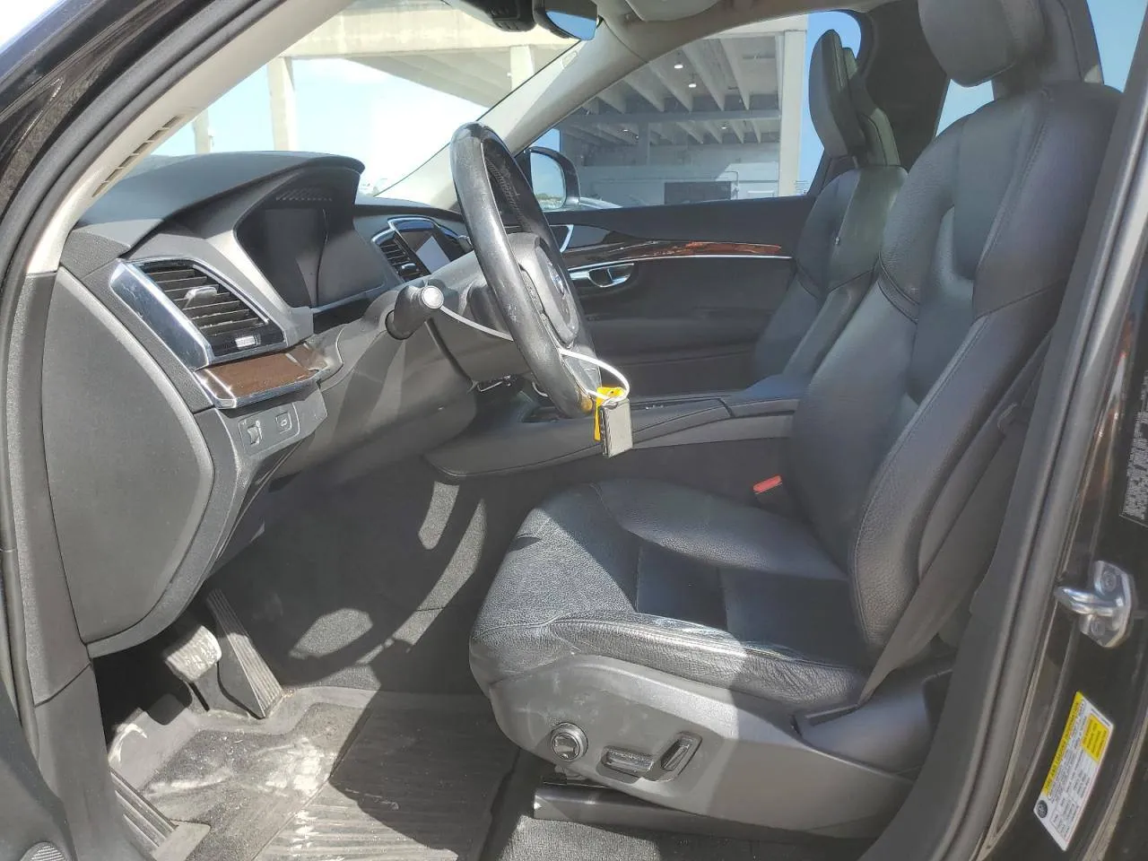 Фото VOLVO XC90 T6 – Vin code