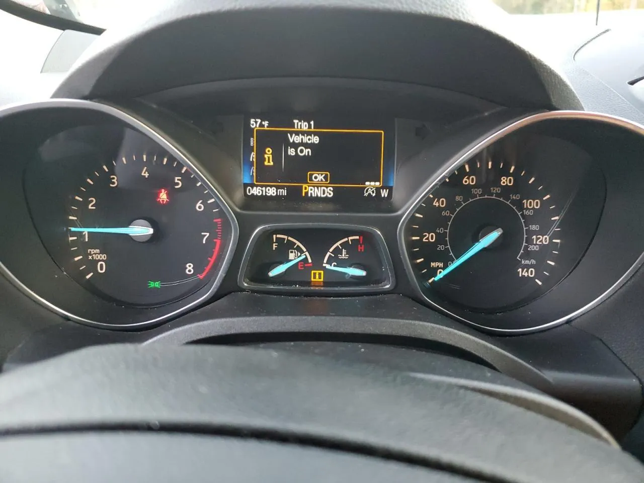 Фото FORD ESCAPE SE – справа спереду